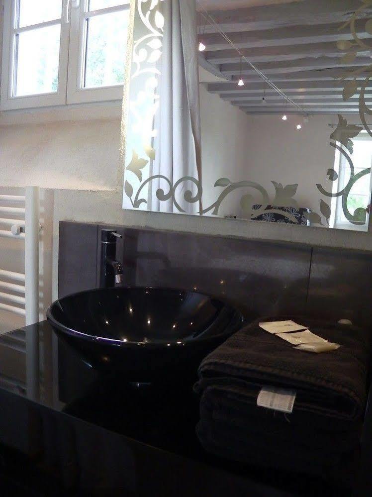 Domaine Du Moulin De Champie - Versailles - Gites & Suites Feucherolles Buitenkant foto
